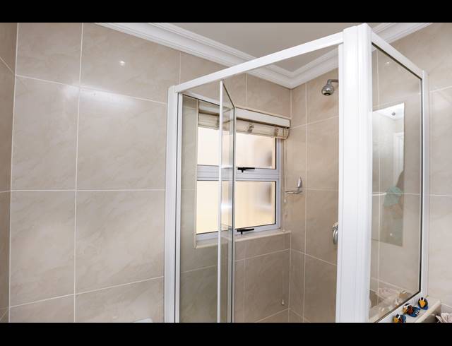 2 BEDROOM APARTMENT FOR SALE IN LA LUCIA